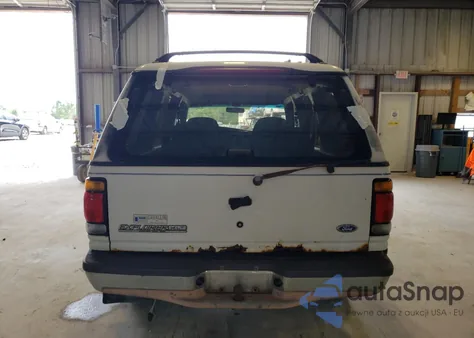 1996 Ford Explorer из США, поврежденный, VIN 1FMDU34X9TZA01402